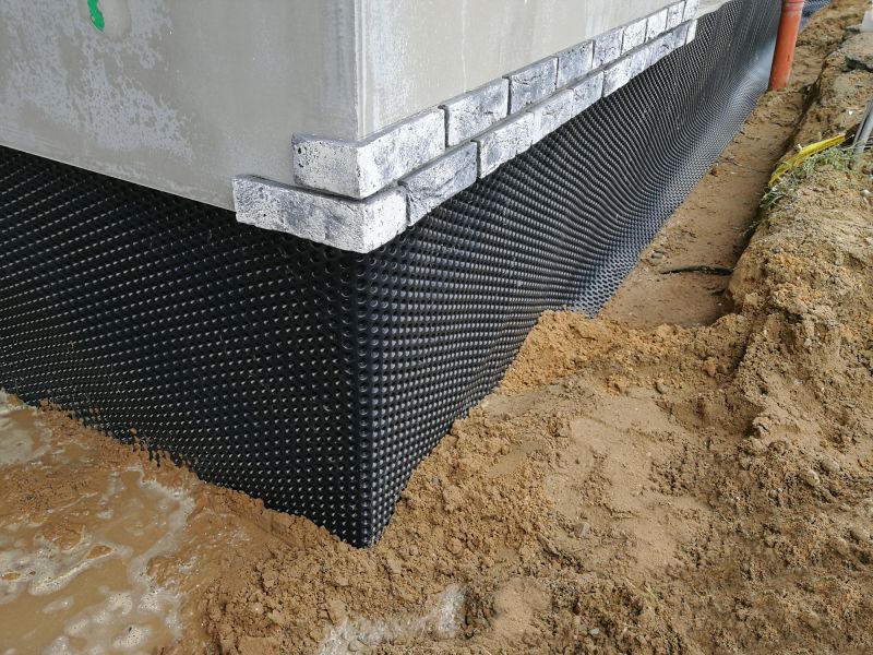Waterproof membrane overlay